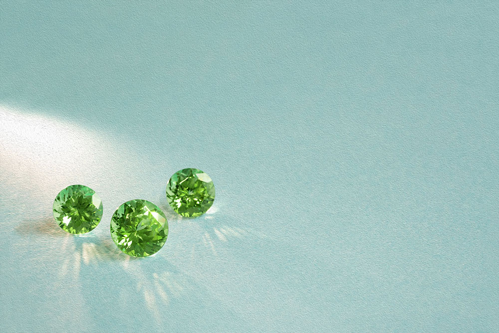 Peridot-auf-blau