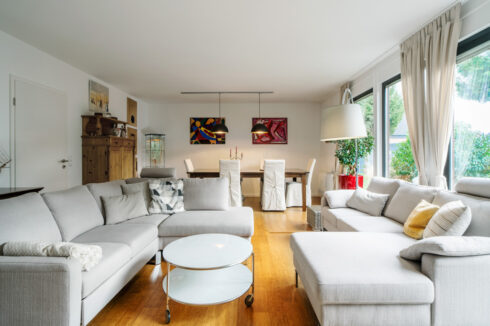 couch-wohnzimmer-bielefeld-paderborn-guetersloh-licht-fotografie-bracketing